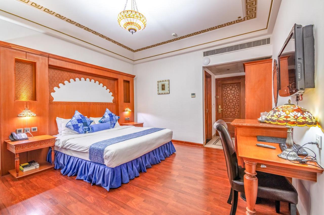 מוסקט The Platinum Hotel מראה חיצוני תמונה