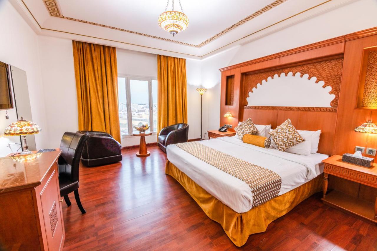 מוסקט The Platinum Hotel מראה חיצוני תמונה