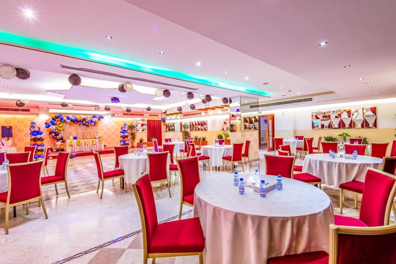 מוסקט The Platinum Hotel מראה חיצוני תמונה