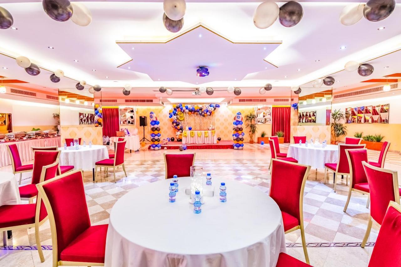 מוסקט The Platinum Hotel מראה חיצוני תמונה