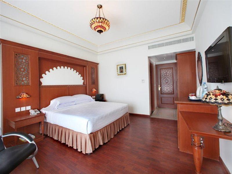 מוסקט The Platinum Hotel מראה חיצוני תמונה